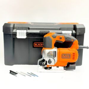اره عمودبر 650 وات بلک اند دکر BES610KA5-QS